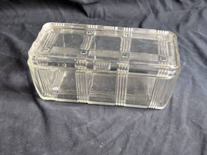 lot 409 image: Antique Refrigerator Dish with Cover