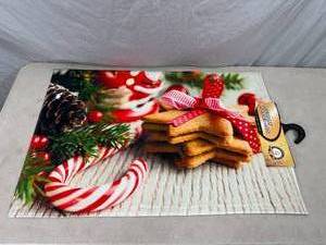 lot 53 image: New Holiday Themed Rug