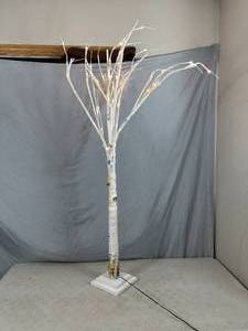 lot 69 image: New 4 ft LED Light Birch Tree