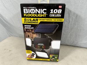 lot 86 image: New Solar Power Bionic LED Floodlight