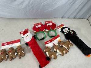 lot 91 image: New Holiday Themed Dog Toys