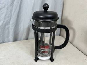 lot 98 image: New Bodum Glass Coffee Press