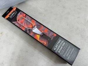 lot 127 image: New Electric Charcoal Grill Starter