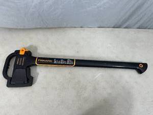 lot 142 image: Brand New Fiskars Chopping Axe