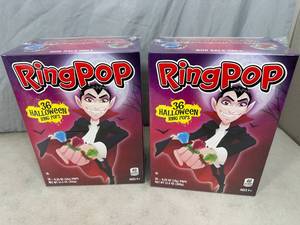 lot 151 image: 72 New Candy Ring Pops