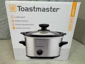 lot 211 image: New Toastmaster 1.5 Quart Slow Cooker