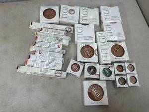 lot 284 image: Assorted New Tigi Makeup