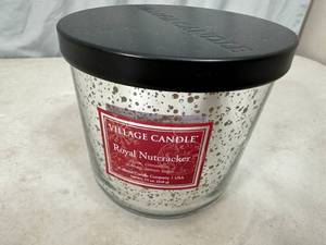 lot 333 image: New Village Candle 2 Wick Royal Nutcracker Candle