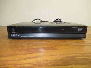 lot 120 image: APEX - DT250A Digital TV Converter