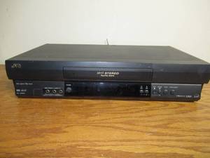 lot 93 image: JVC - HR-J694U - HiFi - Plug and Play VHS - PlayerRecorder