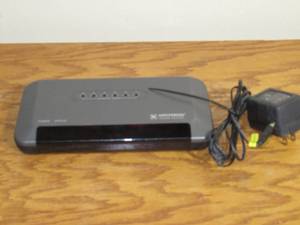 lot 81 image: Universal - MRF-350 Base Station