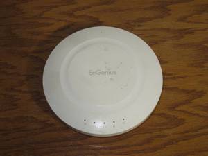 lot 53 image: EnGenius EAP600-KIT Eap600 with EPE5818Gaf PoE Injector