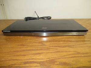 lot 39 image: Samsung - BD-D6500 - Blu-Ray Disc Player