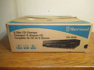 lot 36 image: Sherwood - 5 Disc Cd Changer - CDC-5506