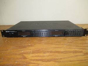 lot 32 image: Nuvo - NV-T2DFG - Dual FMAMWX Tuner v.2