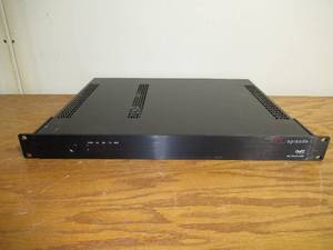 lot 20 image: Episode - ESA-70V2CH-300W - Amplifier
