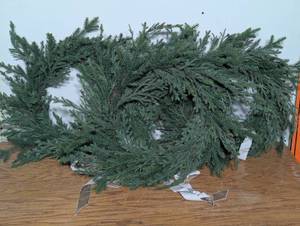 3 Faux Christmas Wreaths With Ribbon