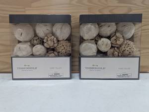 2 Vase Fillers - Threshold