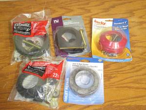 lot 39 image: Mixed Lot of 5 Toilet Gaskets