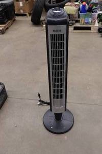 lot 325 image: Holmes Tower Fan