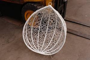 lot 330 image: Hanging Chair Pod