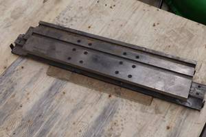 lot 339 image: Milling Table for Drill Press