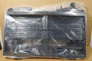 lot 345 image: Radiator Active Grille Shutter Assembly