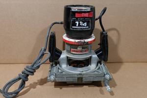 lot 355 image: Craftsman 1-14 HP Router with Plate Joiner Attachment