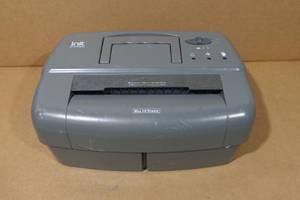 lot 360 image: Init NT-PS10CC Heavy Duty Shredder - Paper, Credit Cards, CDs