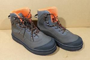 lot 368 image: Compass Wading Boots - Mens 13