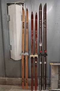 lot 378 image: Vintage Wood Cross Country Skis