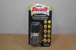 lot 8 image: Deoxit Gold Non-Flammable Spray