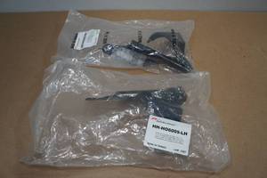 lot 41 image: PT Auto HH-HO6009 Automotive Hood Hinges