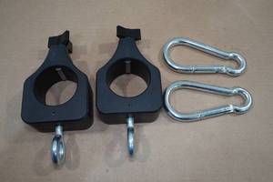 lot 100 image: 2 Proloc Powerlifting Chain Holder Collars