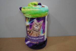 lot 120 image: Wild Frontier 50x60 Plush Throw Blanket