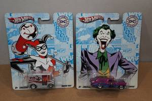 lot 123 image: 2 Premium Hot Wheels - Joker and Harley Quinn