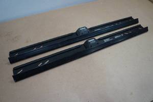 lot 148 image: 2 Sanus VuePoint F62 Wall Mounts