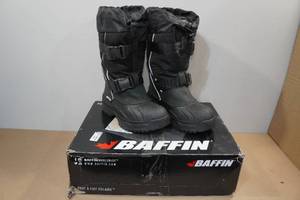 lot 156 image: Baffin Impact Mens Winter Boots -Size 10