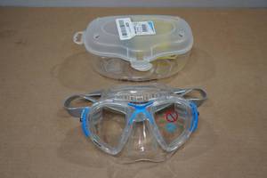 lot 164 image: Cressi Nano Crystal Mask -ClearBlue