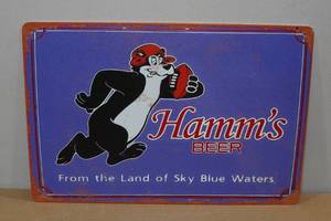 lot 201 image: Novelty Metal Sign -Hamms Beer