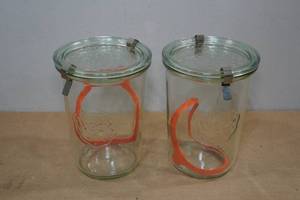 lot 207 image: 2 Weck 34L Mold Canning Jars