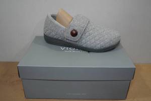 lot 232 image: Vionic Jackie Womens Slipper Shoes -Size 9