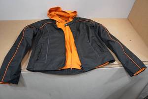 lot 243 image: Vance Leathers Motorcycle Jacket -Large
