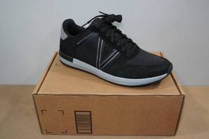lot 245 image: Vionic Mens Bradey Sneakers -Size 12