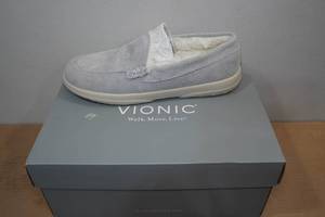 lot 246 image: Vionic Lynez Faux Fur Slipper Shoes -Size 8