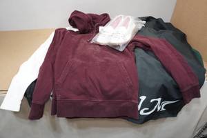 lot 277 image: Assorted Clothing - Shoes, American Eagle, Calvin Klein, MN Wild