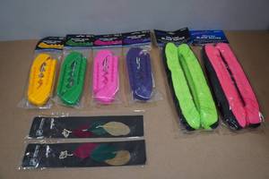 lot 83 image: 4 Sets (for 2 Skates) Proguard Zigzagz Skate Guards, Walking Mates, Wild Feathers