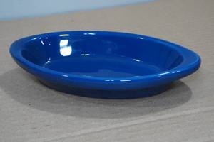 lot 56 image: 6 Cobalt Blue Oval Casserole Plates