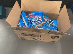 CO 4 - Case of 12 Mini Chips Ahoy Cookies - 3oz Bags