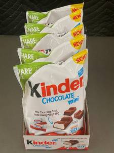 Kinder Chocolate Mini - 5 Pack of 7.05 oz Bags with Creamy Milky Filling